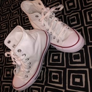Converse: Classic Hi Top White